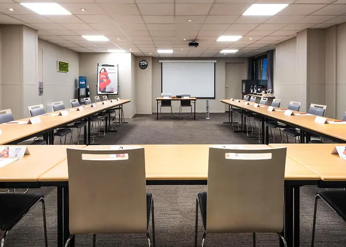 Hotel Ibis Paris Alesia Montparnasse